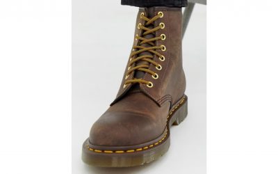 Dr. Martens – 1460 Original 8-Eye Leather Boot for Men and Women